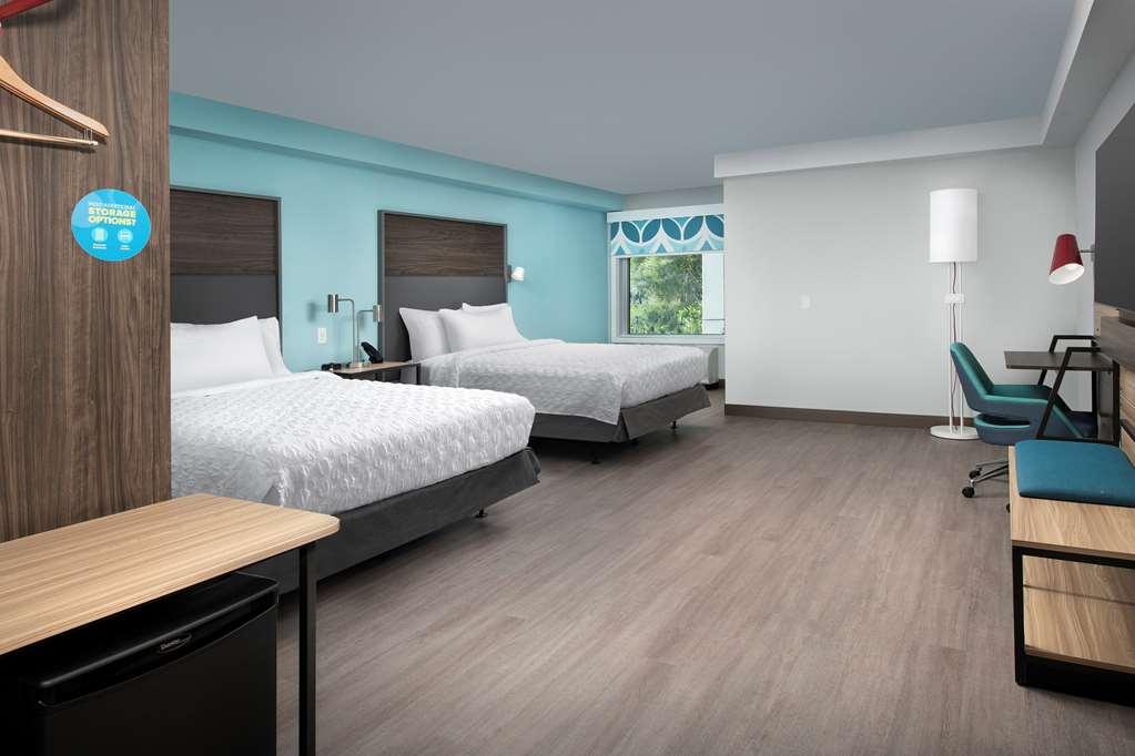 Tru By Hilton Miami Airport South Blue Lagoon Room photo
